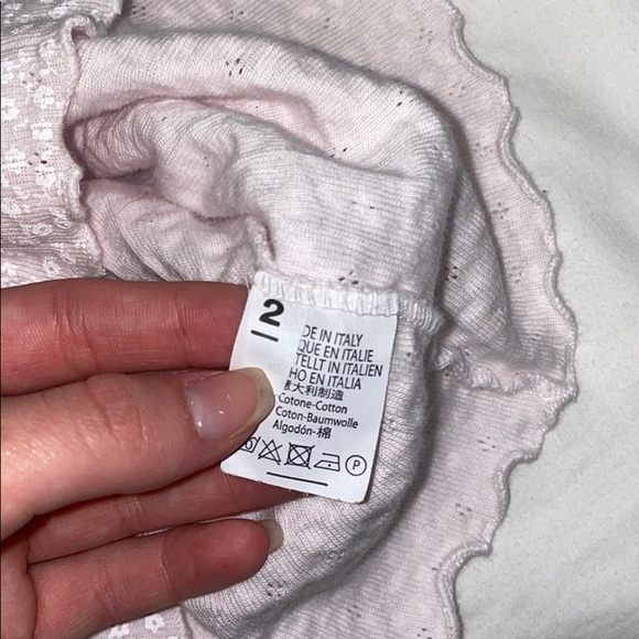 Brandy Melville flower button up blouse - Picture 4 of 4